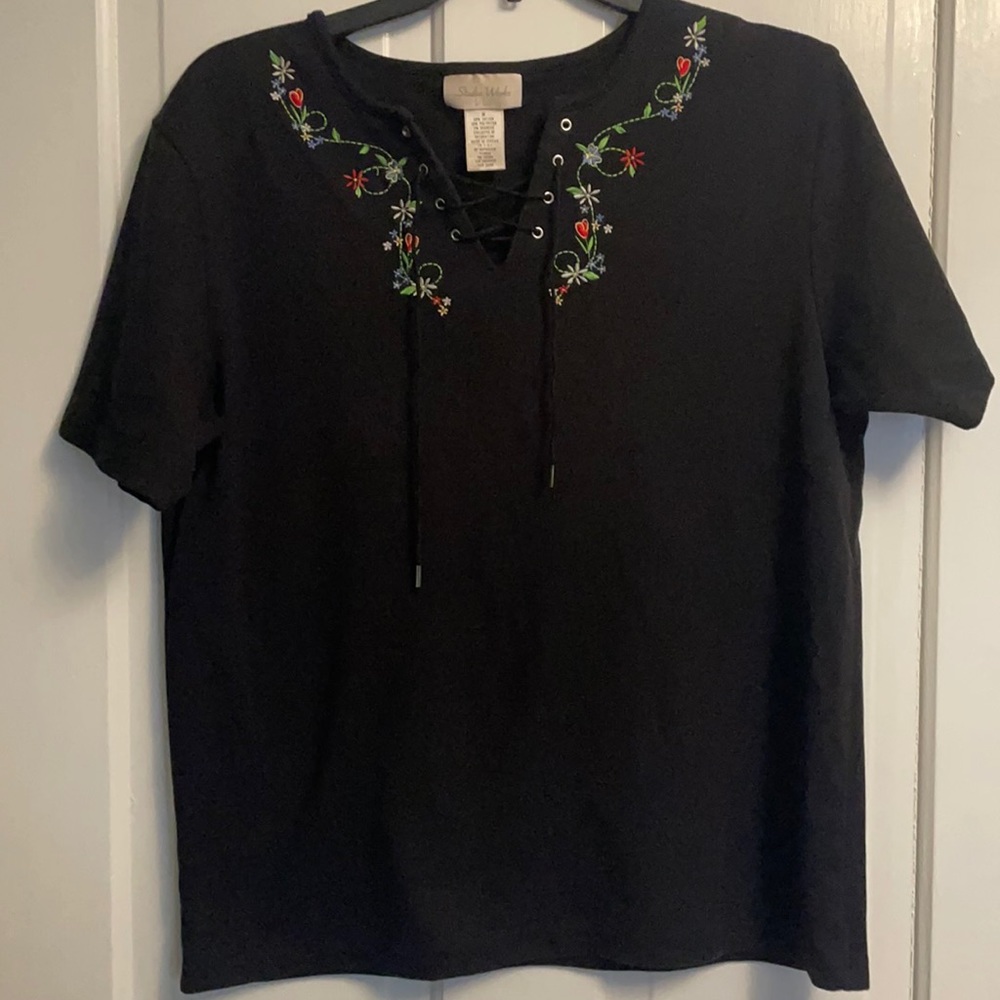 Boho Black Blouse  w/  Floral Embroidery Vnt